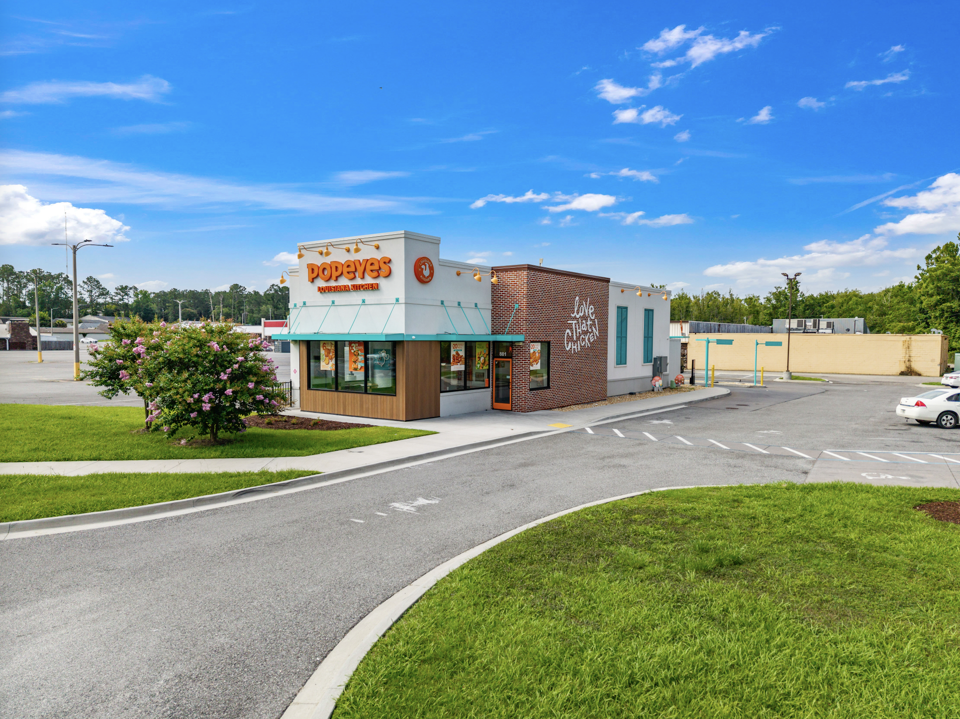 Free Standing Drive Thru - Madison, FL