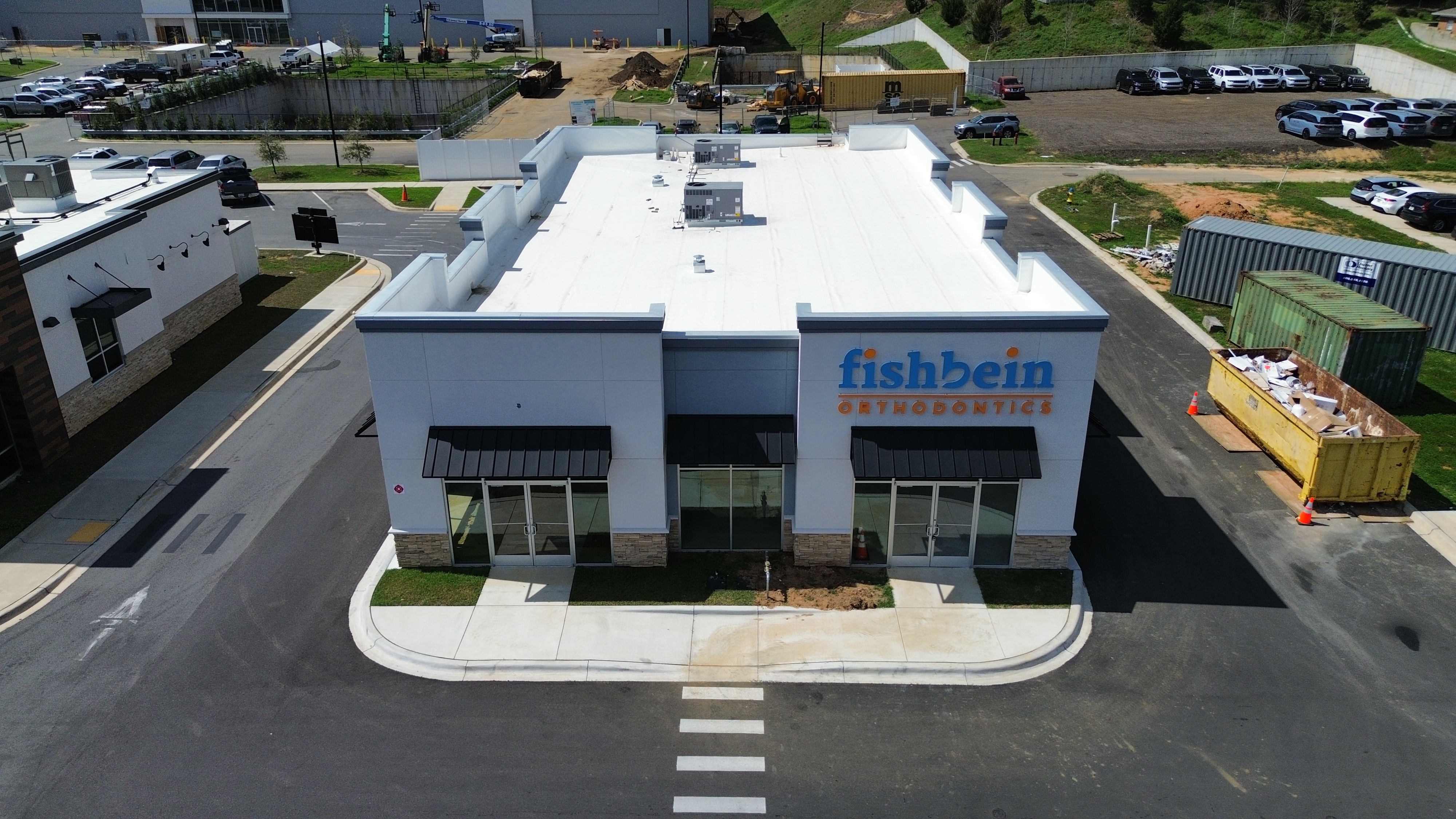 Capital Hill Plaza – Building 4 End-Cap Drive-Thru